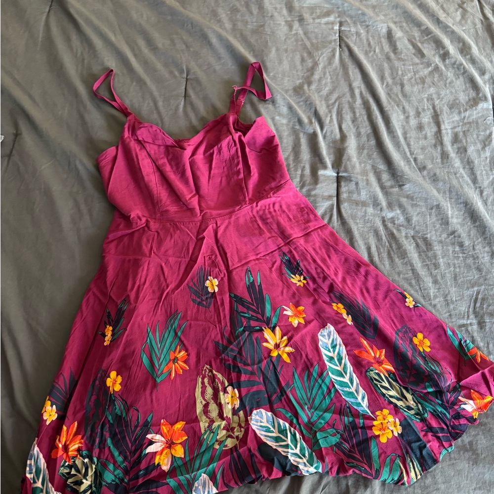 Rarely worn- Floral Pink old navy cami dress